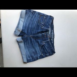 mid rise american eagle shorts
